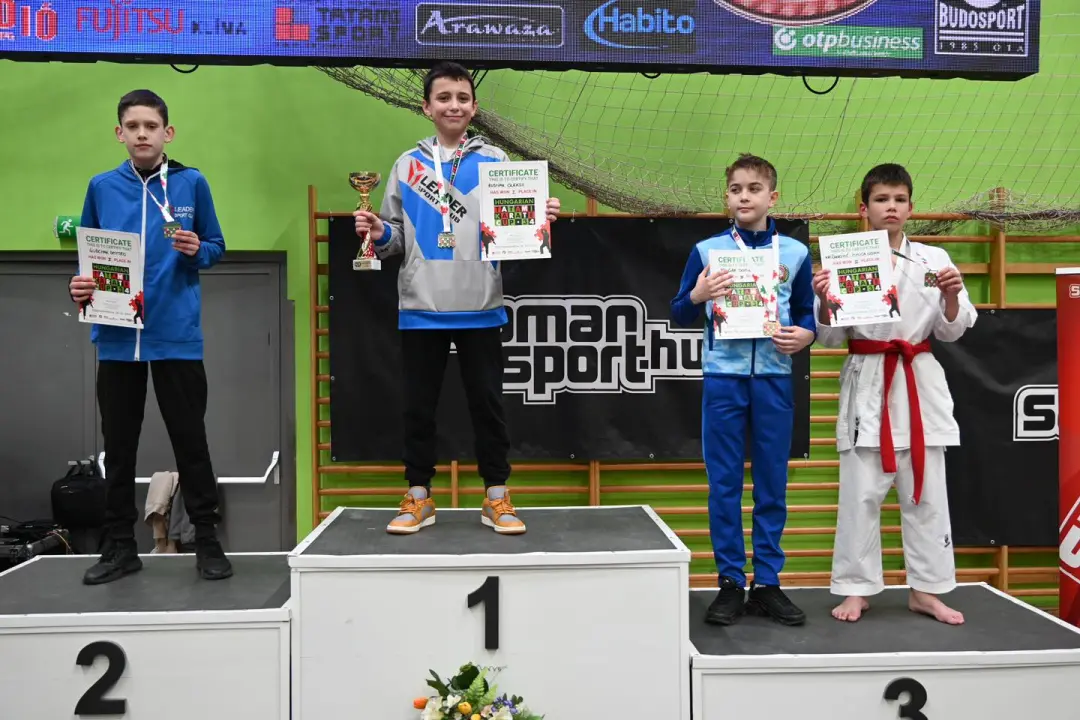 Karataši KK Okit popeli se na pobjedničko postolje u Mađarskoj