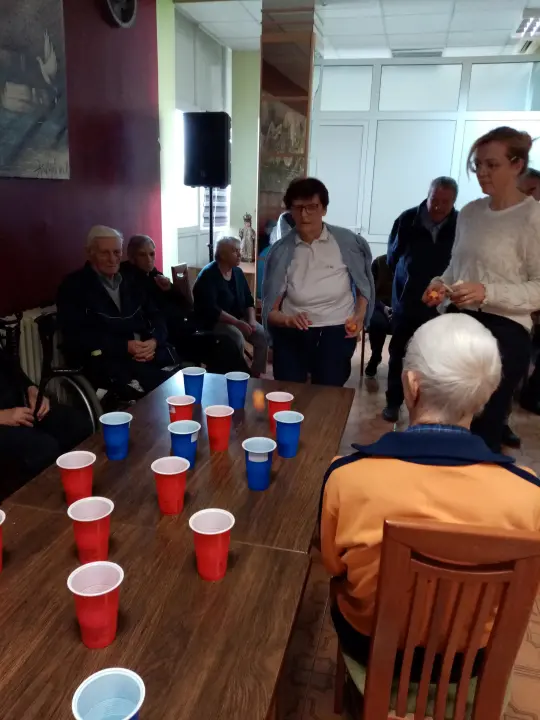 Ekipa iz 'Najljepše mame Hrvatske' posjetila Cvjetni dom i obradovala korisnike