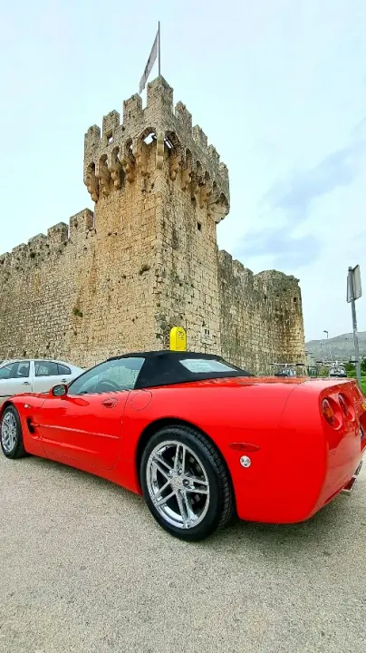 Uskršnji doručak u Rogoznici uveličali i oldtimeri