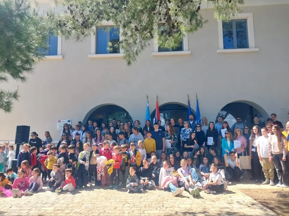 Smotra obrazovnih institucija u kanalu sv. Ante: Kako je počela znanost na mom otoku