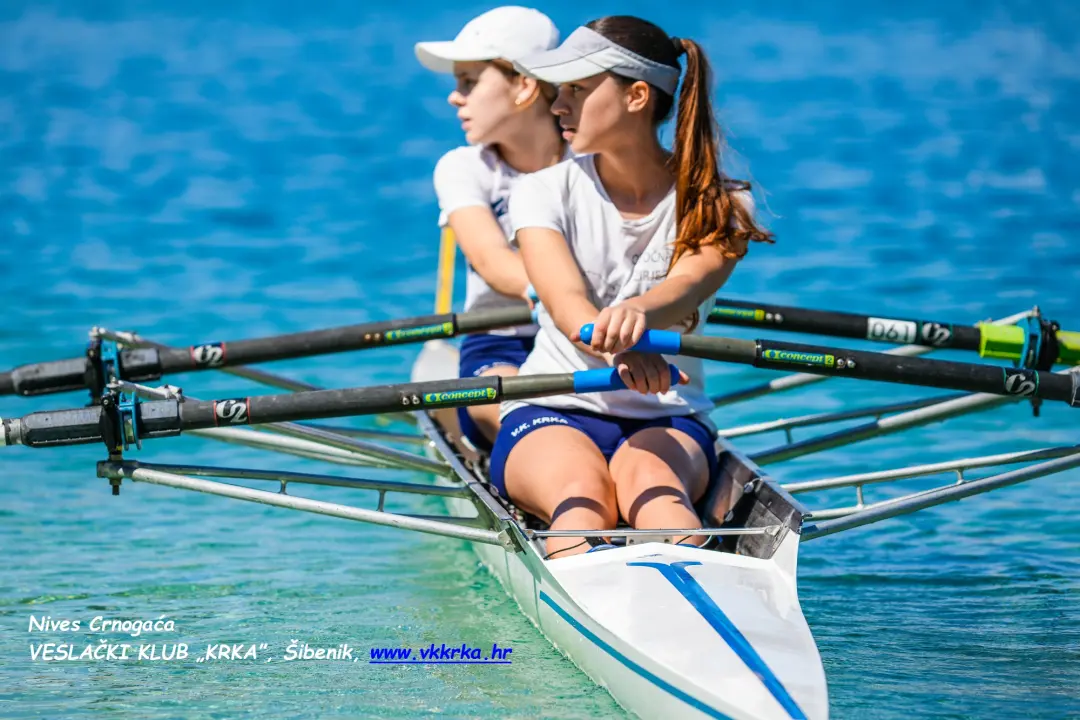 Krkašice i krkaši veslali u Makarskoj, vratili se s hrpom medalja