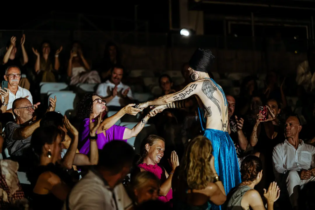  Božo Vrećo nasmijao, rasplakao i rasplesao publiku na sv. Mihovilu 