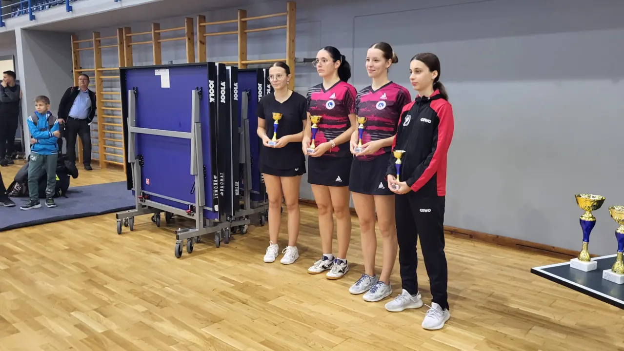 Tri trofeja šibenskih stolnotenisača za početak sezone