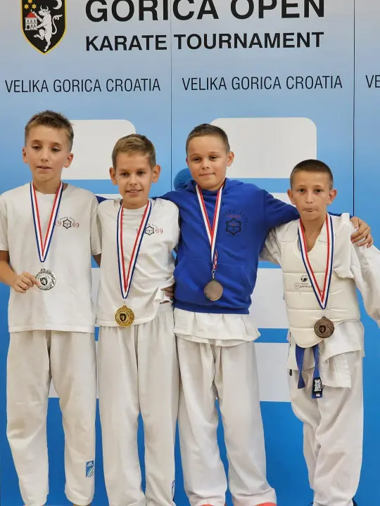Karatekama vodičkog Okita šest medalja iz Velike Gorice