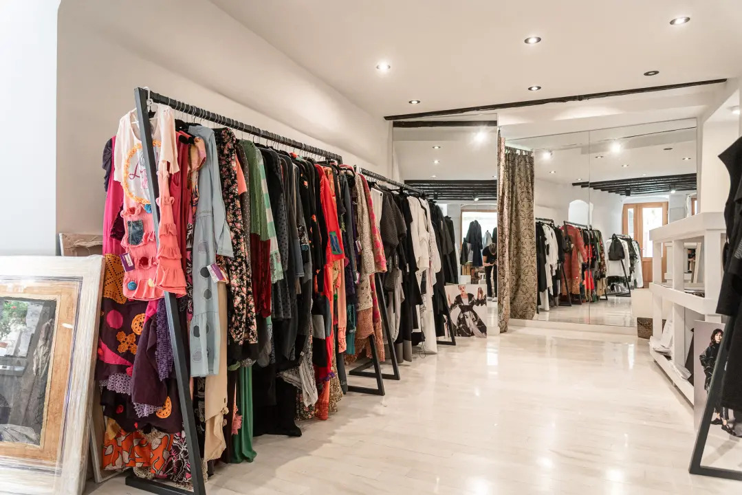 Jesenska kolekcija stigla je u izloge Galerije Juraj Dalmatinac