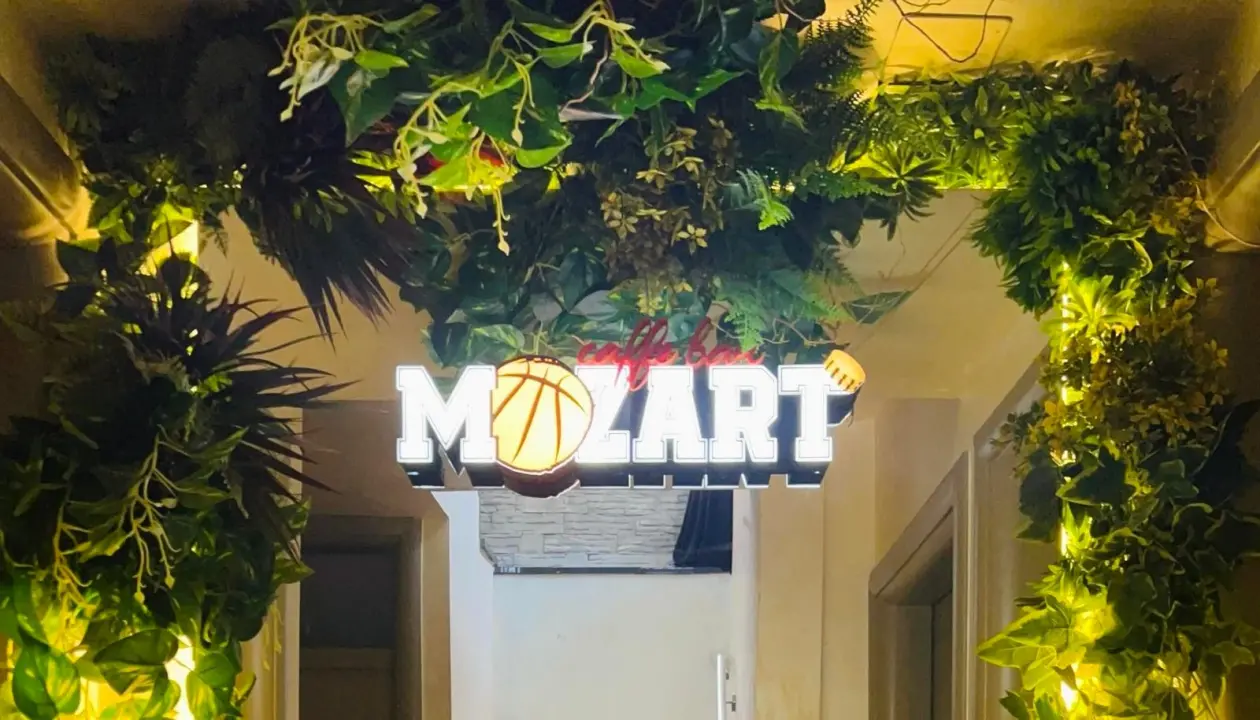 Ne propustite performans atraktivne Poline Mytko u Mozartu!