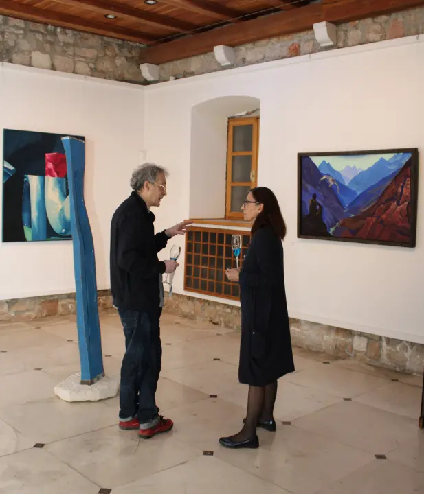 U šibenskom muzeju otvorena izložba 'Plava - omiljena boja'