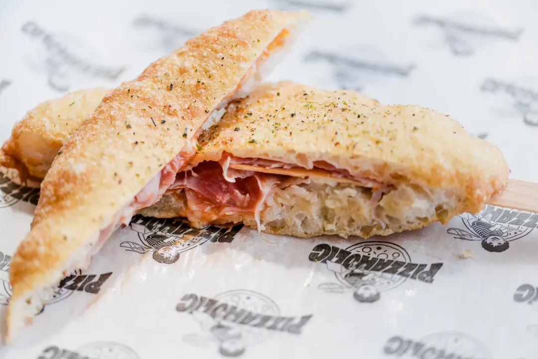 Pizzaholic: Jeste li probali pinsu?! 