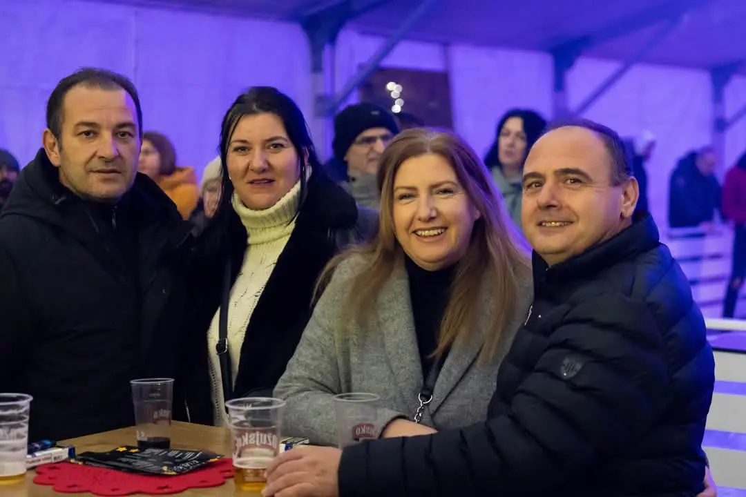 Advent u Kninu i ovaj tjedan nastavlja spajati zajedništvo i blagdanski duh. Provjerite što su pripremili