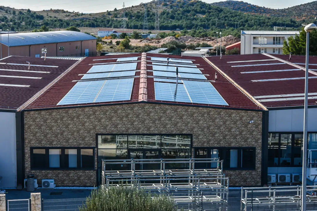 Slavljenička godina za Skelin Mont: Uspješno poslovanje ispunjeno inovacijama i liderstvom u ALU i PVC stolariji 