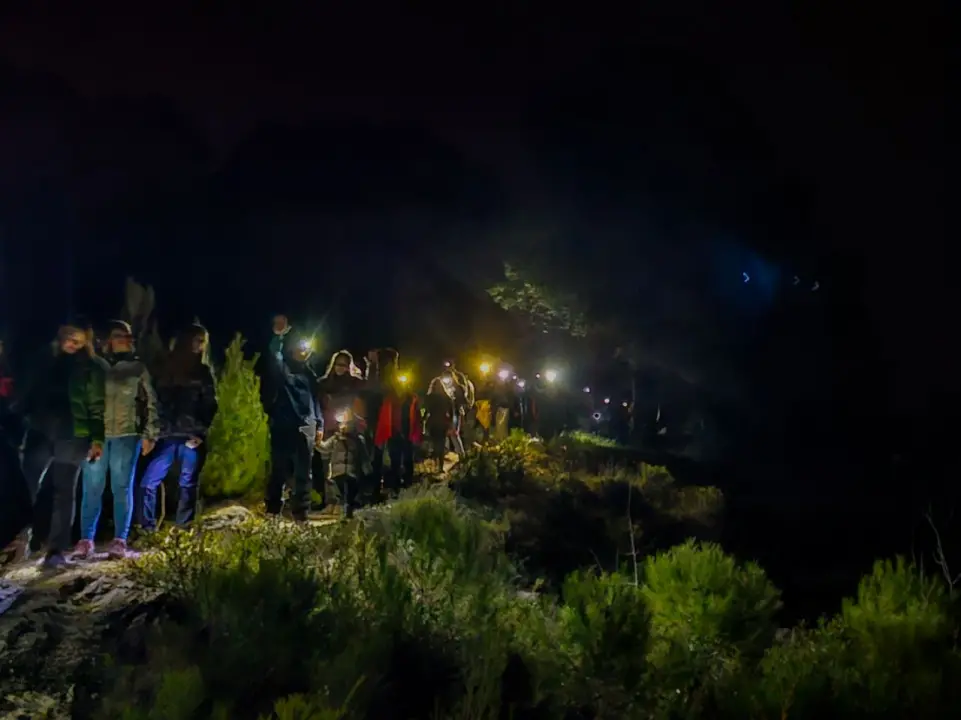 U režiji Vodiških piketaša održana noćna lagana planinarska šetnja po brdima
