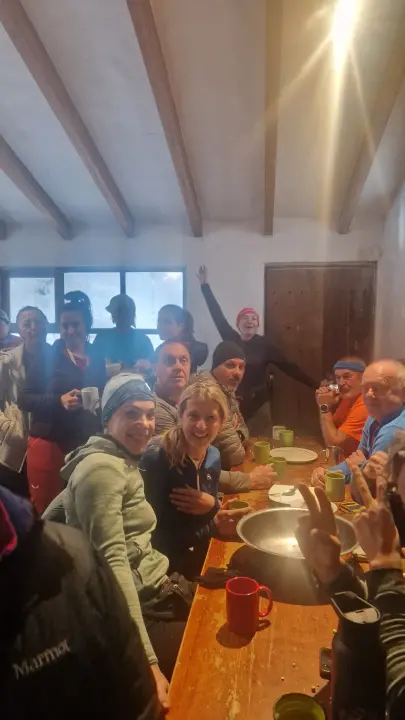 Šibenski planinari korak bliže najvišem vrhu Ekvadora: 'Svi smo super, pozdrav svima!'
