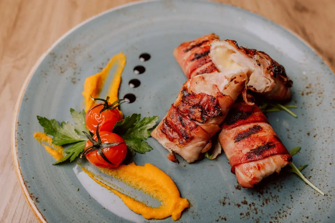 Foto Bistro Kod Starog: Savršen bijeg od zime u ugodnom ambijentu
