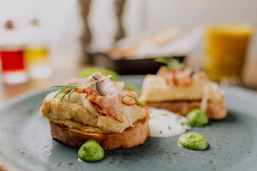 Foto Bistro Kod Starog: Savršen bijeg od zime u ugodnom ambijentu