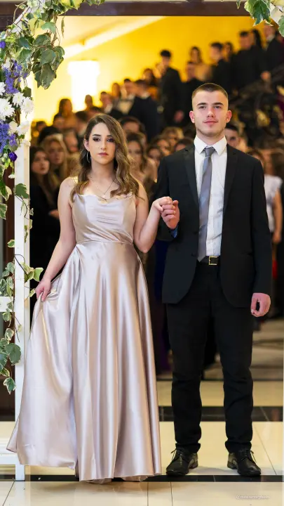 Zavirite na maturalni ples Srednje strukovne škole (1)