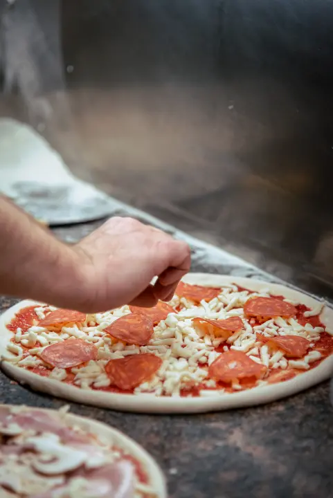 FOTO Proslavite Dan žena s omiljenim društvom u pizzeriji Fratelli!