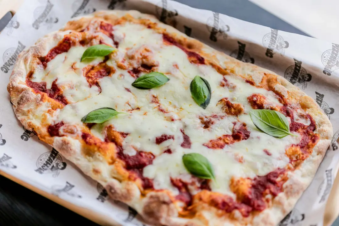 FOTO Besplatna kava i vrhunska zabava u Pizzaholicu!
