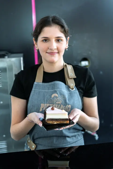 FOTO Besplatna kava i vrhunska zabava u Pizzaholicu!