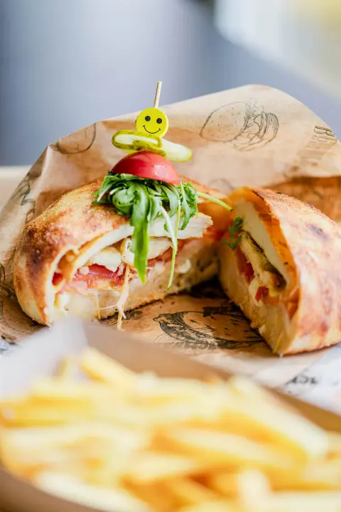 FOTO U Pizzaholicu probajte rimsku pinsu i al taglio jer hrskavost mijenja pravila!