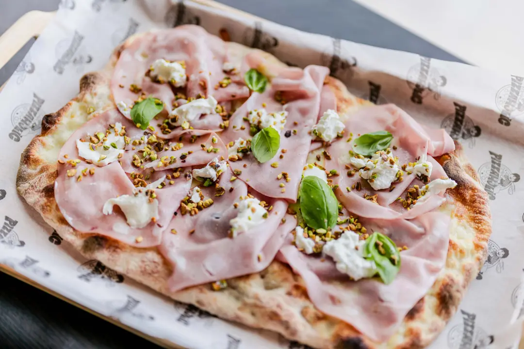 FOTO U Pizzaholicu probajte rimsku pinsu i al taglio jer hrskavost mijenja pravila!