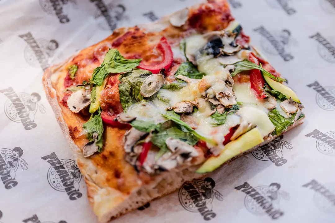 FOTO U Pizzaholicu probajte rimsku pinsu i al taglio jer hrskavost mijenja pravila!