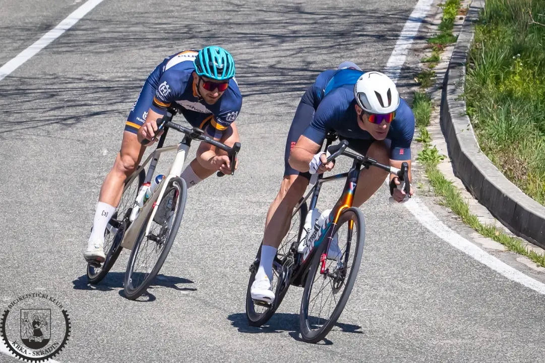 FOTO: 'Skradin Granfondo': Ugodna biciklistička nedjelja završena uvjerljivom pobjedom Slovenca Kovačiča