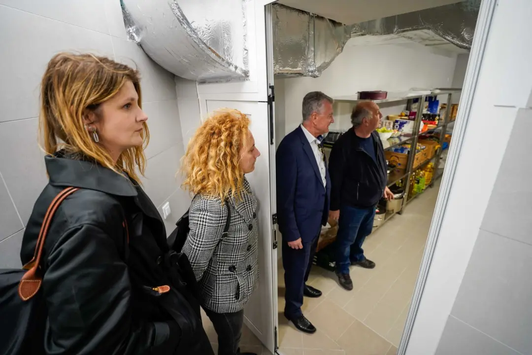 Grad Šibenik osigurao uskrsne pogače za korisnike Pučke kuhinje: 'Njegujemo partnerski odnos i suradnju'