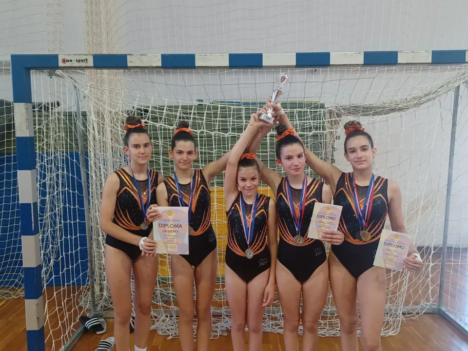 Gimnastičarke Dišpeta uspješne na natjecanju u Dubrovniku