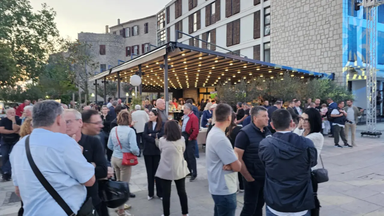 HDZ Šibensko-kninske županije proslavio 35. obljetnicu: Finale slavlja uz šibenski koncert 'Četiri Tenora' 
