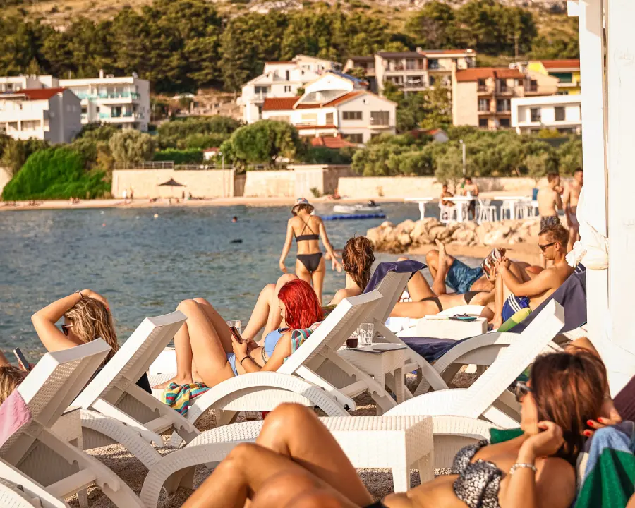 FOTO Shark Beach Club otvara svoja vrata – Novi sjaj na obali u Žaboriću 