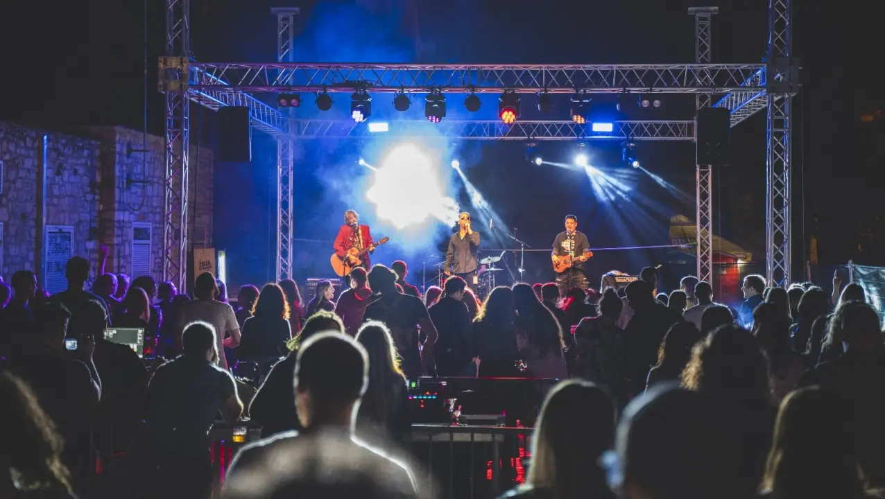 SE15: Bis za kraj: PARK kolektiv objavio aftermovie zadnjih koncerata Kulturaljke i Regiusa