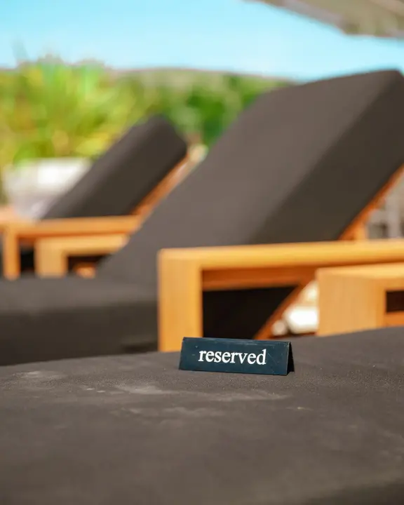 FOTO Shark Beach Club zasjao u novom sjaju – ljeto 2025. u znaku stila i užitka!