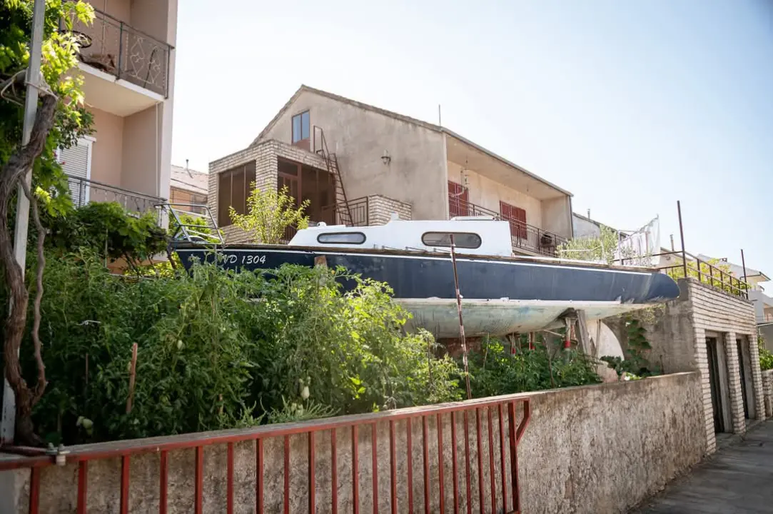 Nekretnine u Njivicama sve traženije, grad planira čvorove za lakši ulaz u Šibenik