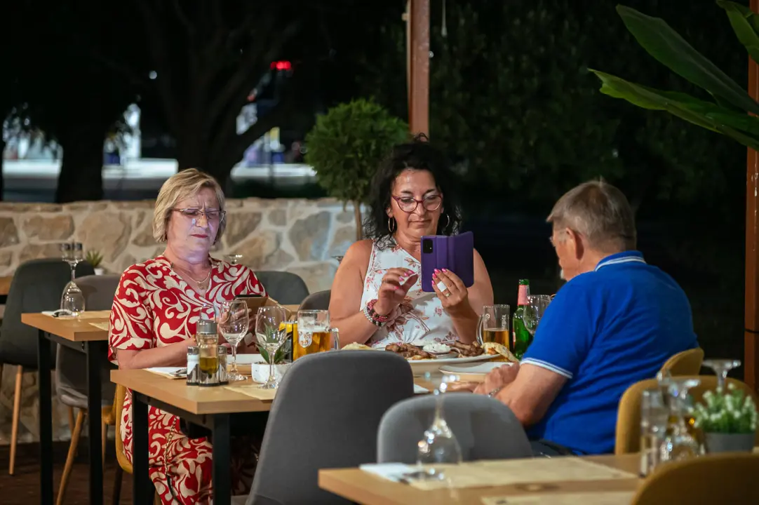 FOTO Uživajte u okusu domaće kuhinje uz gotova jela restorana Mačak!