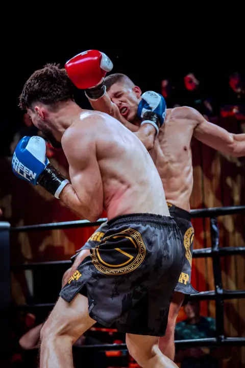 FOTO 'Golden Fight 9': Makelja zadržala titulu protiv jake protivnice, Šibenčani obranili tvrđavu