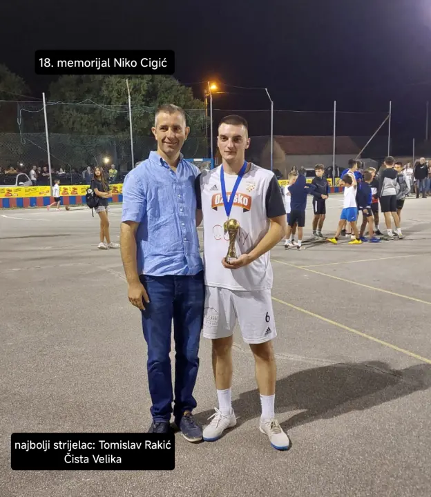 FOTO Čista Velika uvjerljivom pobjedom protiv Tribunja osvojila memorijal u Pakovu Selu
