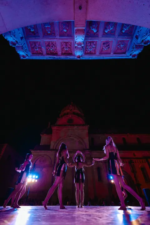 Šest dana u ritmu plesa: Impresivne izvedbe kod katedrale otvorile 14. Šibenik Dance Festival