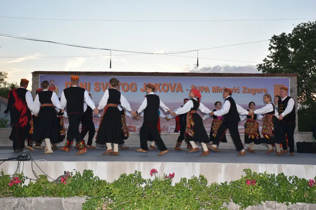 Održana 24. večer folklora u Mirloviću povodom blagdana sv. Jakova