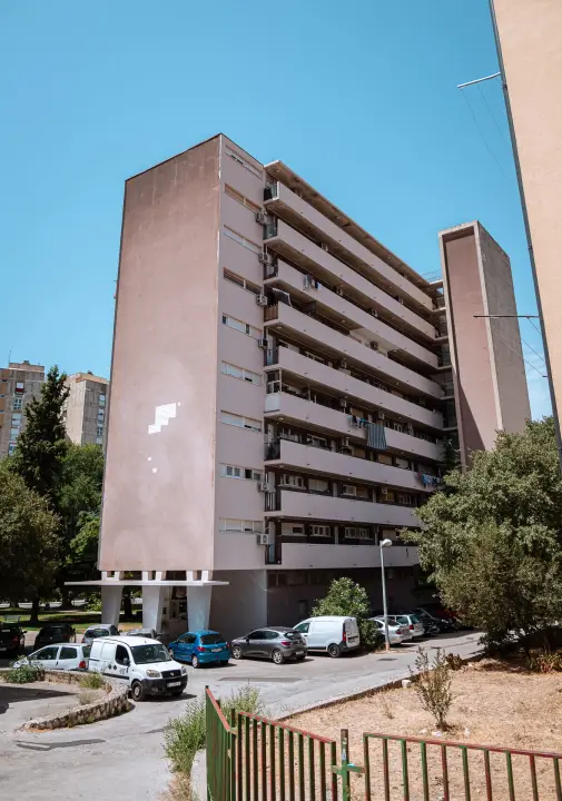 Baldekin 2 i 3: Simbol šibenskog duha, spoj sporta, obrazovanja i sjećanja