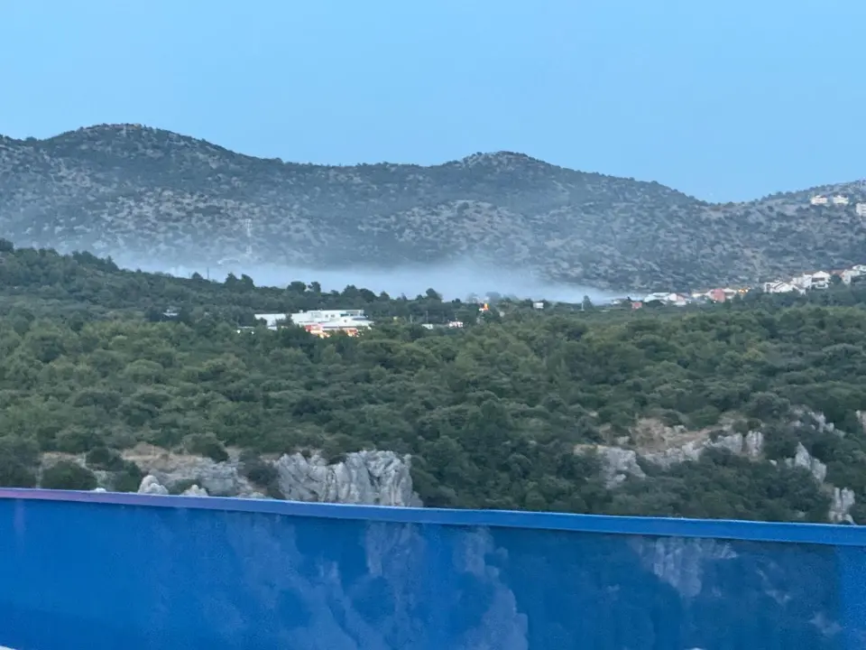Sinoćnji prizori iz Njivica otkrivaju razmjer problema života pod kamenolomom