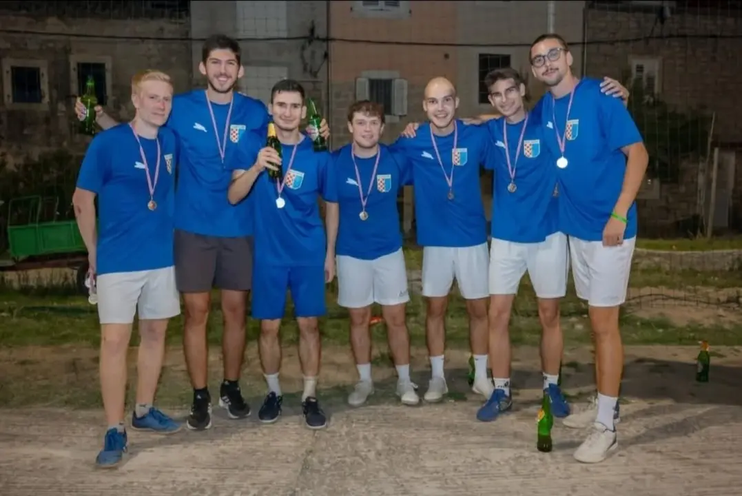 Na Zlarinu odigran 30. turnir na male branke
