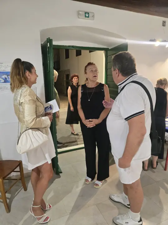 Izložba 'Unutarnji krajolik' autorice Katarine Urem svečano otvorena u Jezerima