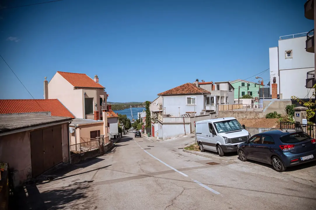 Križ - Od nekadašnjeg pustog brda do obiteljske četvrti