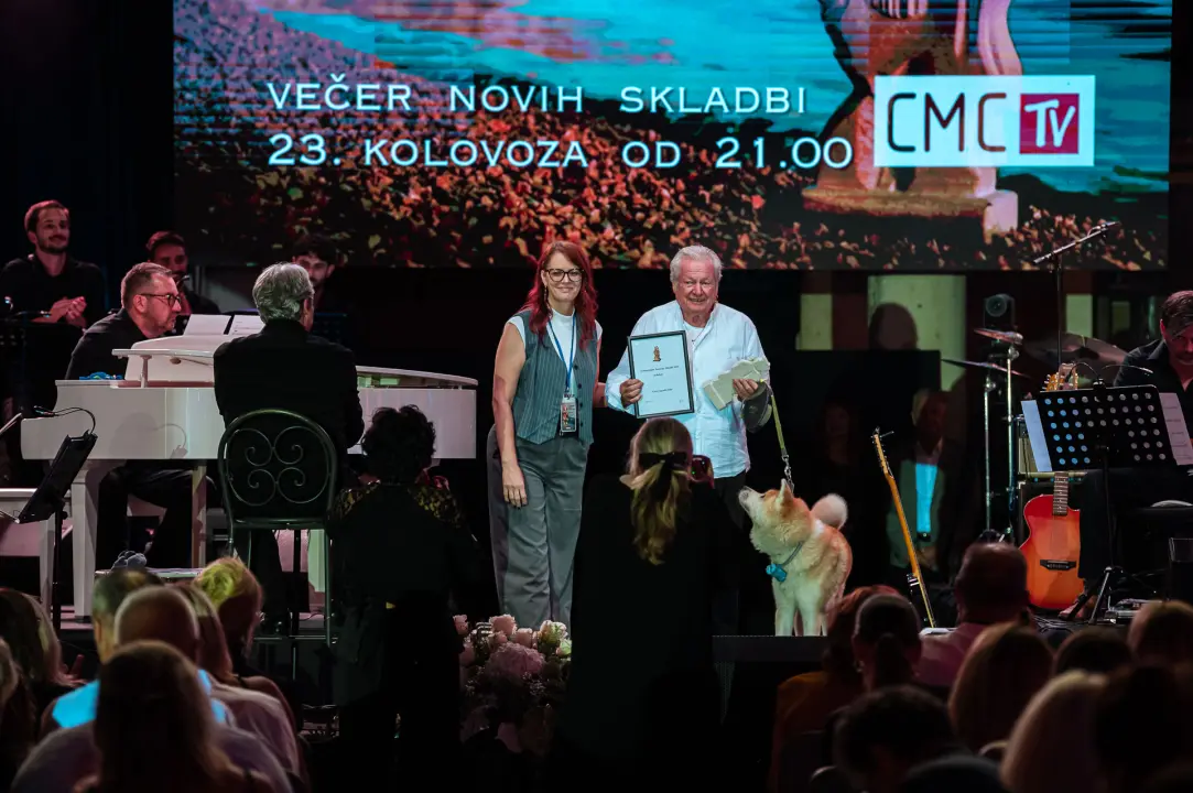 FOTO Đani Stipaničev i klapa Preženca trijumfirali na 28. Dalmatinskoj šansoni