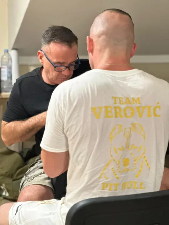 FOTO Stipe Verović nokautirao protivnika u Maloj Buni: 'Hvala dragom Bogu, organizatoru, mom timu, djevojci i sponzorima'