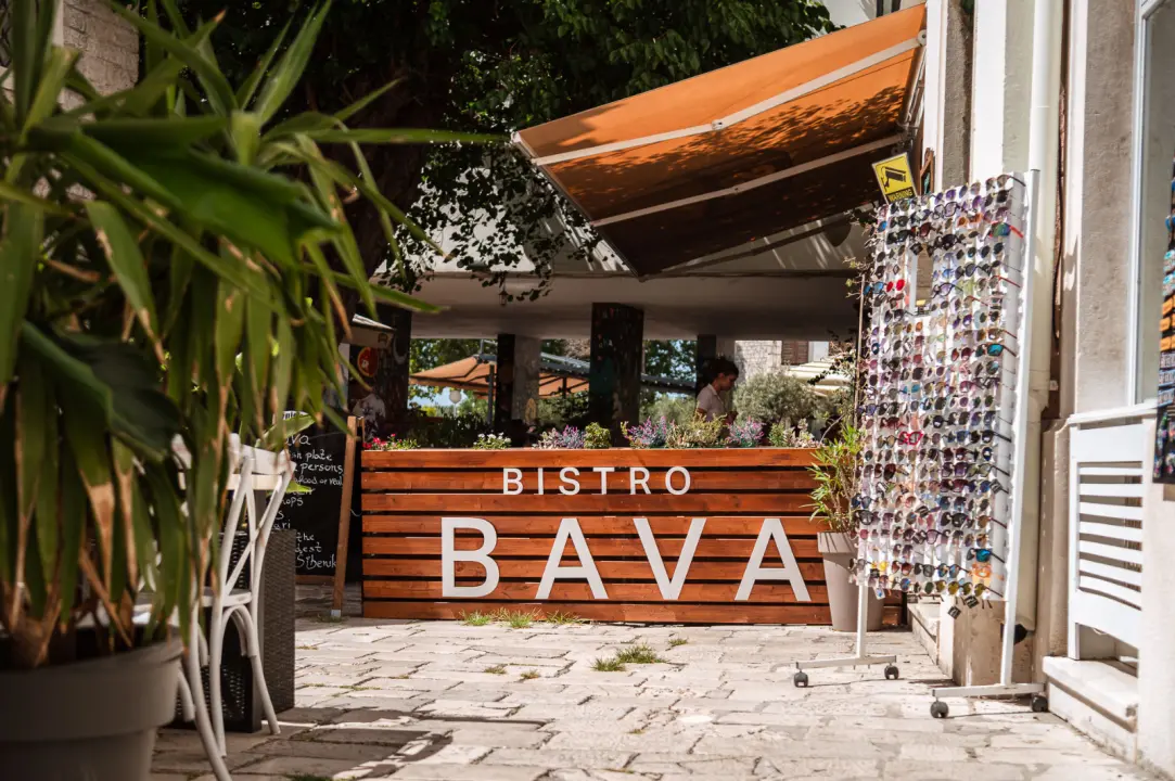 Ručak u srcu Šibenika: Četiri restorana koja vrijedi posjetiti!