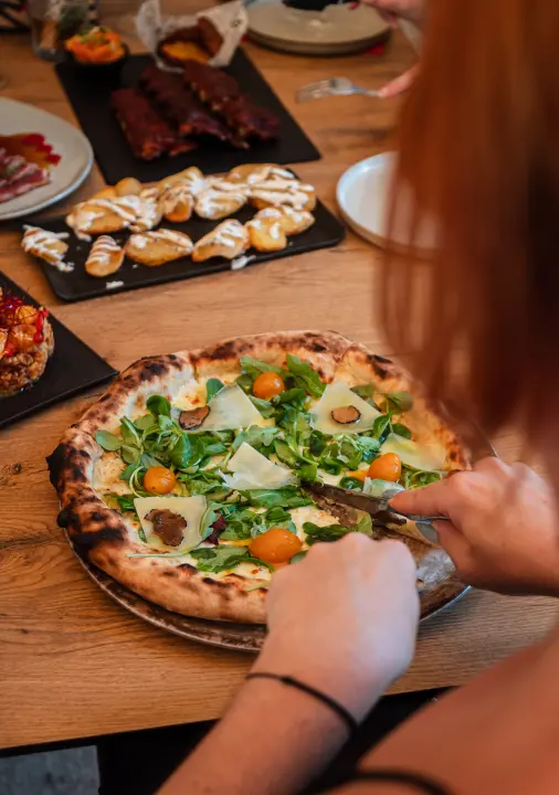 Ručak u srcu Šibenika: Četiri restorana koja vrijedi posjetiti!