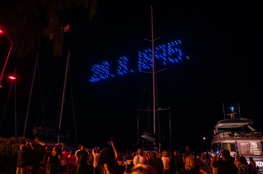 Šibenik impresivnim dron showom obilježio jubilarno izdanje manifestacije Light is life