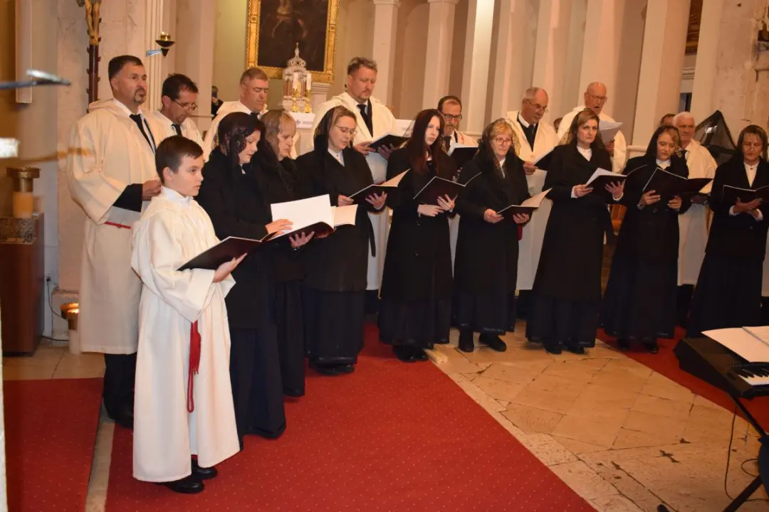 U Primoštenu izveden oratorij 'Za križen'
