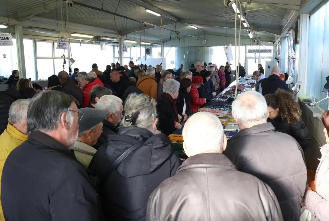 Gotov lovostaj, srdele napunile peškariju: Sve rasprodano u rekordnom roku